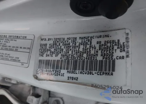 2003 Toyota Camry Le z USA, uszkodzony, nr VIN 4T1BE32KX3U146831